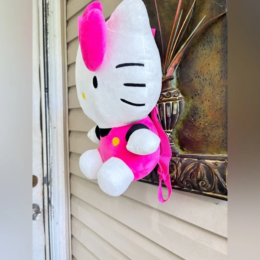 Hello Kitty plush backpack NWT